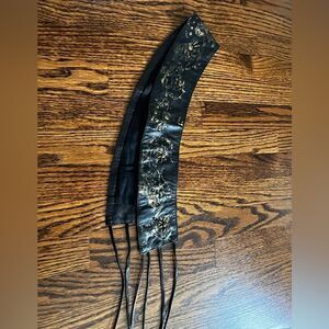 Free People Nigel Preston Belt 
Leather / Suede Material Black